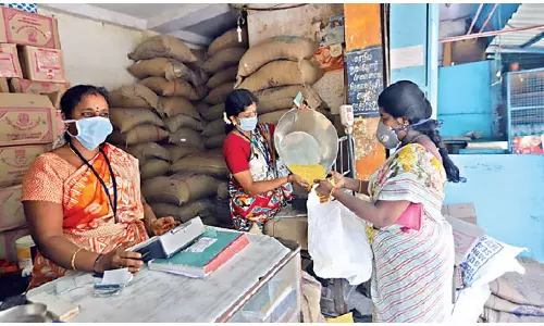 TN Govt likely to provide Rs 1,000 as Pongal gift