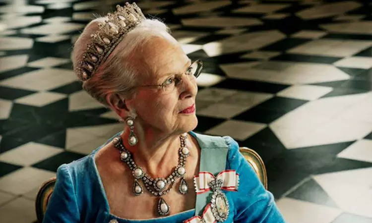 Denmarks Queen Margrethe II announces abdication after 52-year reign in New Years eve speech Denmarks Queen Margrethe II announces abdication after 52-year reign in New Years eve speech