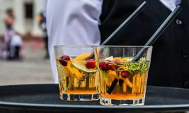 Perfect cocktail pairings for festive delights Perfect cocktail pairings for festive delights