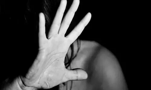 Rape victim in Agra forced to sign documents, thrown off car