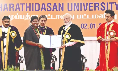 Indian youths are creating a brave new world: Modi at Bharathidasan convocation