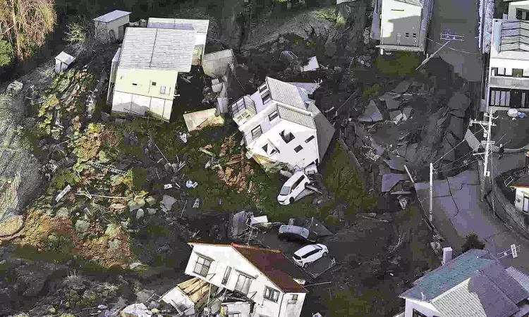 Powerful earthquakes leave at least 30 dead