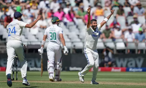 IND v SA 2nd test: Siraj bamboozles Proteas; hosts are bowled out for 55