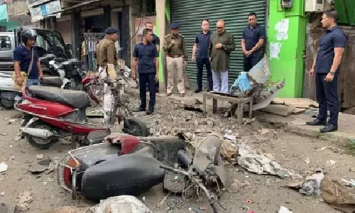 Manipur Govt asks all concerned to use different sirens in vehicles to avoid confusion Manipur Govt asks all concerned to use different sirens in vehicles to avoid confusion