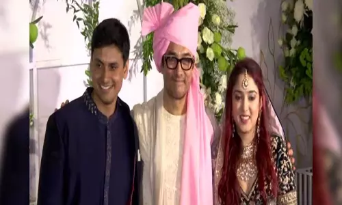 Aamir Khan happily poses with daughter Ira, son-in-law Nupur post their wedding