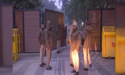 Security tightened outside Delhi CMs residence amid AAPs claims of possible arrest