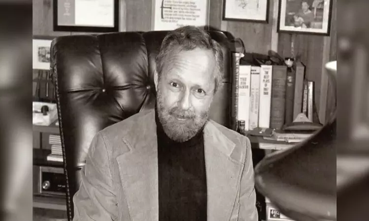 Oscar-nominated screenwriter Herman Raucher dies at 95