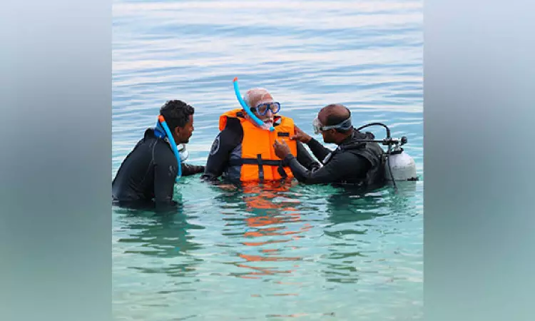Modi goes snorkelling in Lakshadweep, recalls enriching journey of learning & growing Modi goes snorkelling in Lakshadweep, recalls enriching journey of learning & growing
