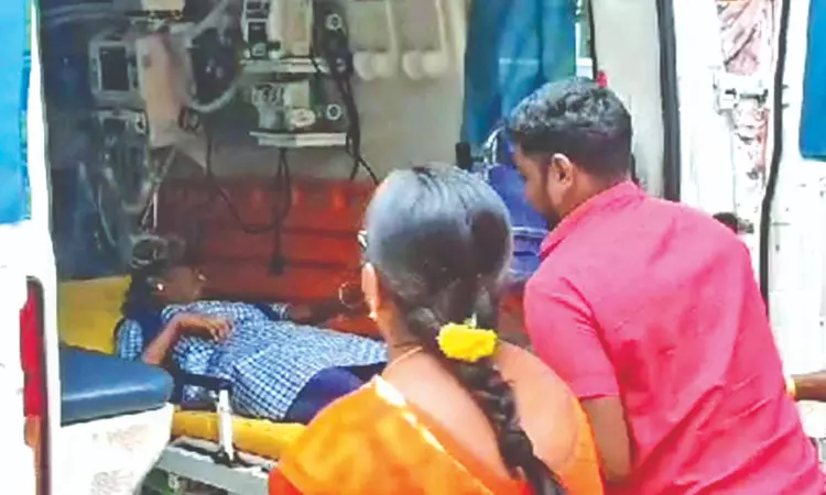 Suicide bid by Class 12 girl over poor marks in Karur