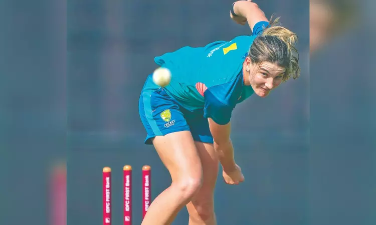 Wareham urges Aussies to be “ruthless” against India