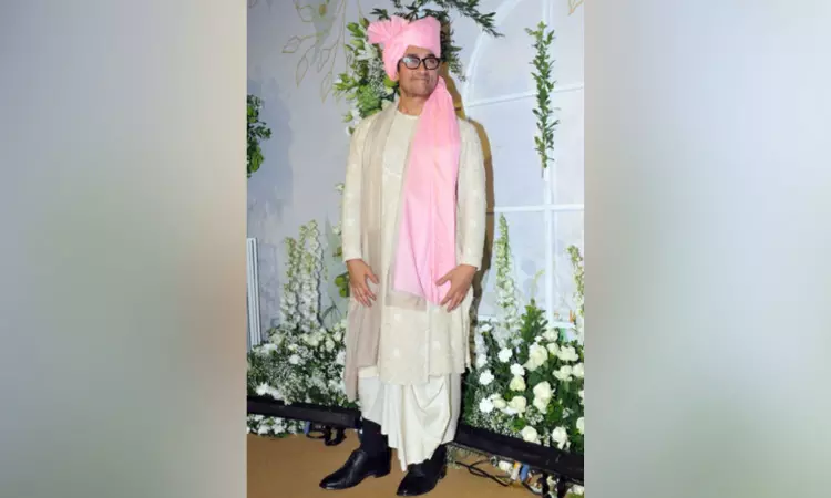 Aamir Khan reaches Udaipur for traditional wedding festivities of daughter Ira Khan Aamir Khan reaches Udaipur for traditional wedding festivities of daughter Ira Khan