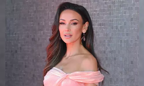 Michelle Keegan too embarrassed to say one word in front of Joanna Lumley