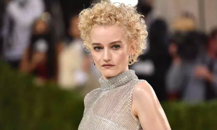 Julia Garner boards Blumhouse, Universals Wolf Man movie