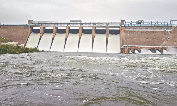 Vaigai dam reaches maximum storage, excess let into river Vaigai dam reaches maximum storage, excess let into river