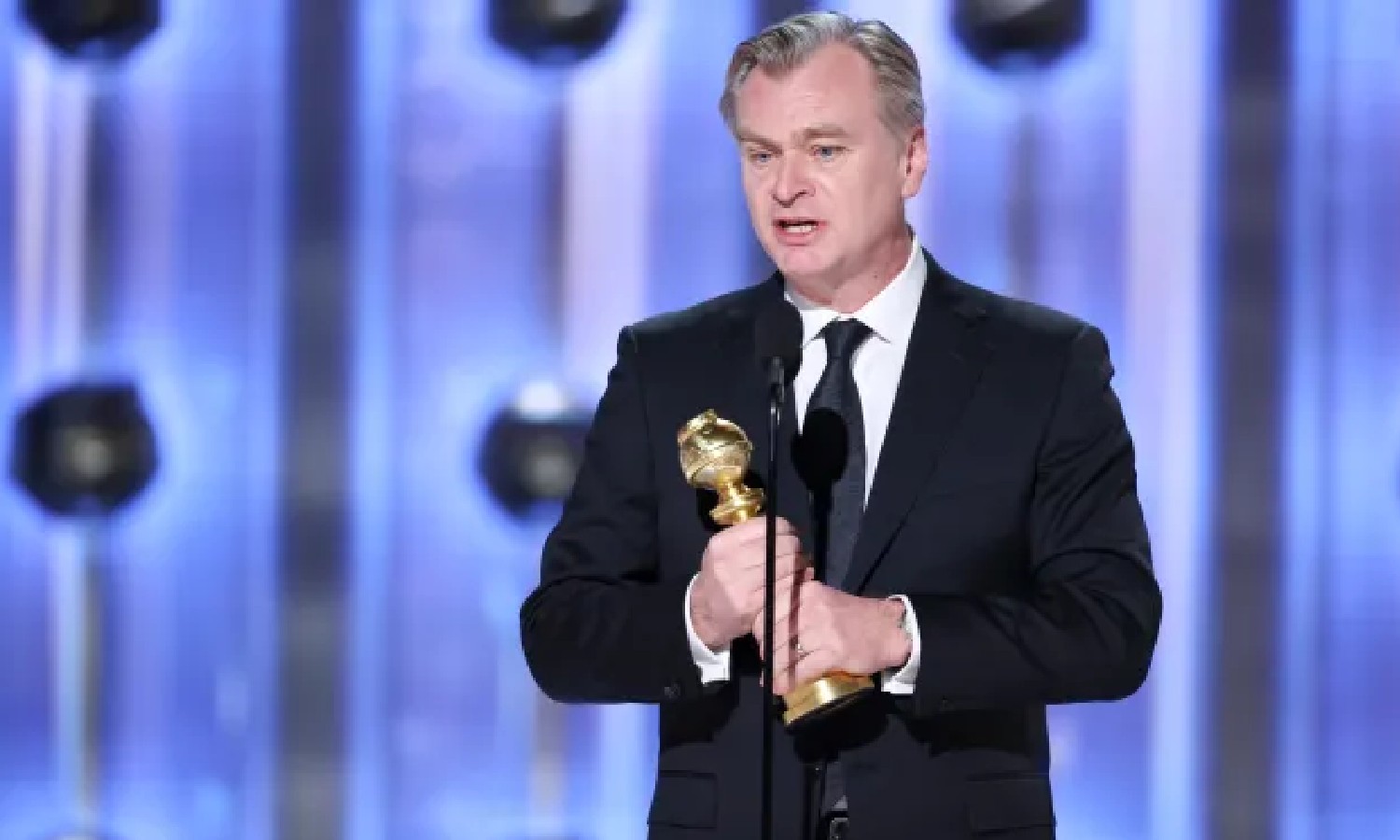 Golden Globes 2024 Christopher Nolan wins Best Director award for