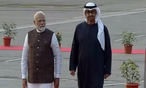PM Modi, UAE President Al Nahyan hold roadshow in Ahmedabad