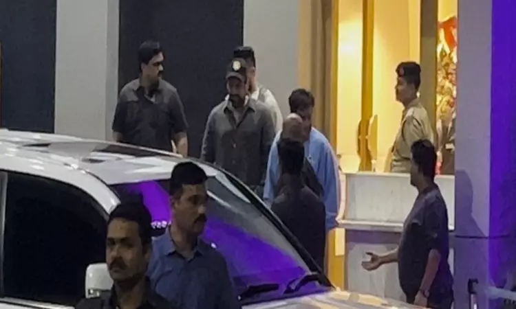 Salman Khan spotted at Mumbai airport, after recent security scare at his Panvel farmhouse