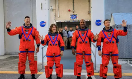 NASA delays mission to take humans back to Moon until 2025