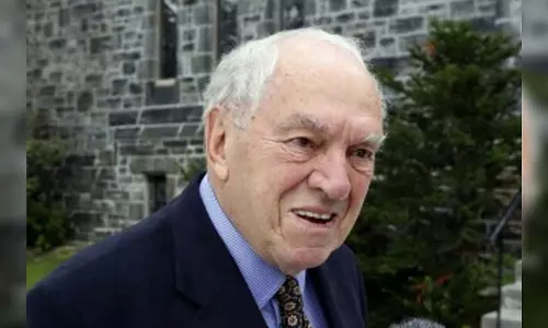 Ex-Canadian political leader Ed Broadbent, a social democracy stalwart, passes away