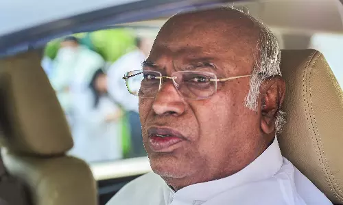 Centres intervention in State governance undermines federal principles: Kharge
