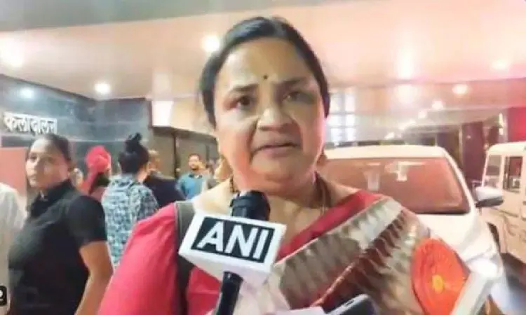 Students should not compromise on studies for politics, says JNU VC