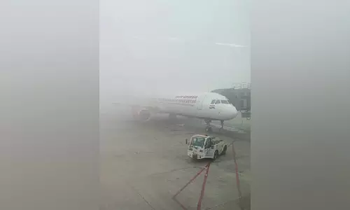 Dense fog disrupts ops at Delhi airport; over 60 flights cancelled Dense fog disrupts ops at Delhi airport; over 60 flights cancelled