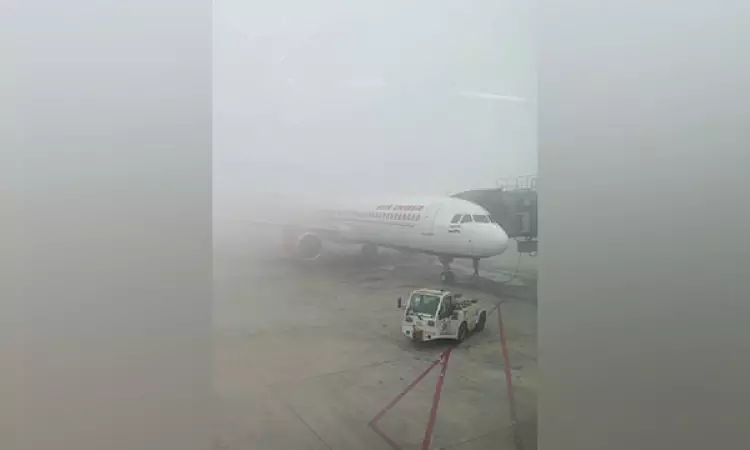Dense fog disrupts ops at Delhi airport; over 60 flights cancelled Dense fog disrupts ops at Delhi airport; over 60 flights cancelled
