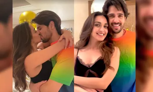 Kiara kisses hubby Sidharth in new pic, shares glimpses from his birthday celebration