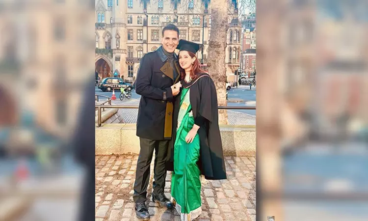 Akshay Kumar congratulates Twinkle as she graduates with Masters degree