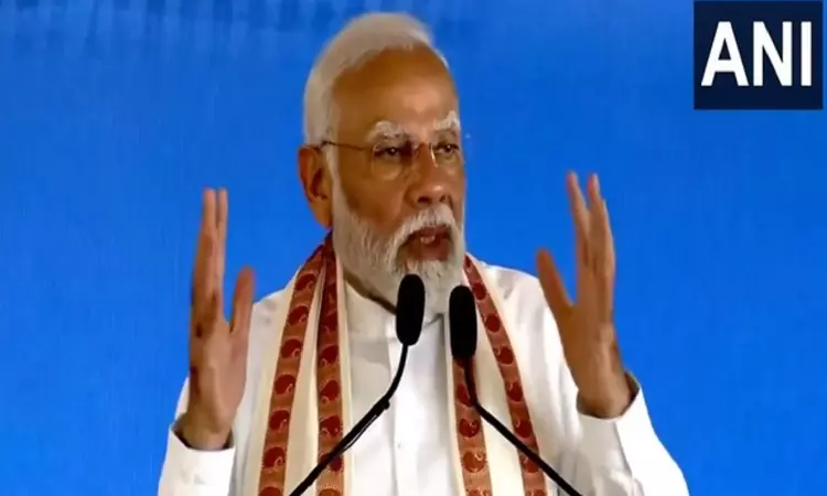 PM Modi inaugurates projects worth Rs 4000 cr, asserts Kochi to be next ship building hub