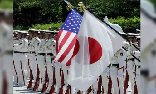 Japan signs deal for 400 land-based Tomahawk cruise missiles with US