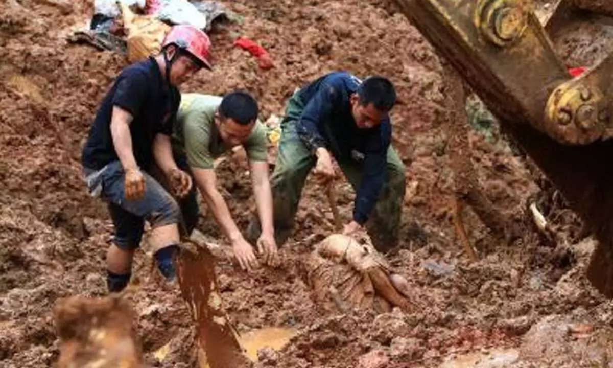 Death toll in flooding, landslides in Philippines rises to 15 Death toll in flooding, landslides in Philippines rises to 15