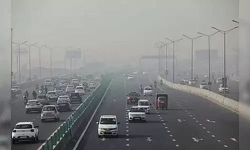 Delhi records minimum temp of 6.1, air quality remains very poor
