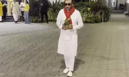 Madhuri Dixit Nene and Jackie Shroff leave for... ... Ayodhya Ram temple consecration live: Pran Pratishtha ceremony concludes Madhuri Dixit Nene and Jackie Shroff leave for... ... Ayodhya Ram temple consecration live: Pran Pratishtha ceremony concludes