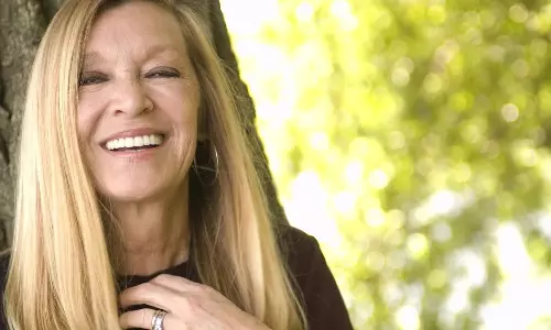 Mary Weiss, lead singer of the Shangri-Las, dies at 75