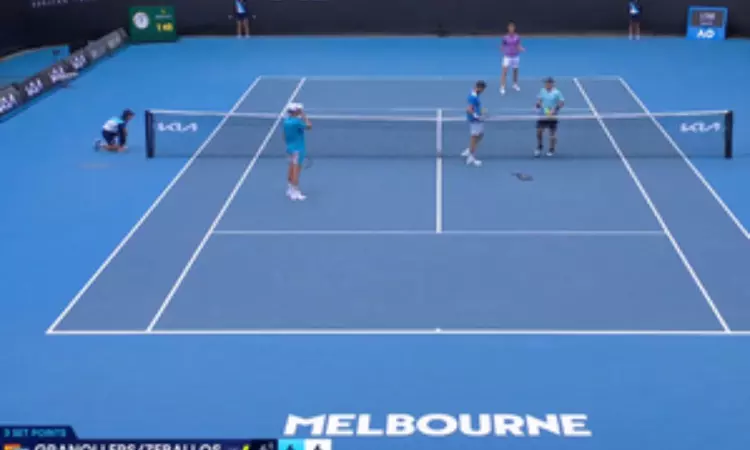 Australian Open: Umpiring blunder marred mens doubles third round match