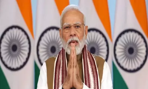 Lives on due to his unyielding dedication to his ideals: Modi on Bal Thackeray birth anniv