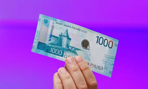 Russian rouble firms as government proposes capital controls extension