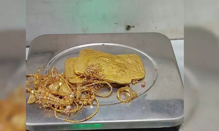Govt hikes import duty on gold and silver coins, jewellery findings Govt hikes import duty on gold and silver coins, jewellery findings