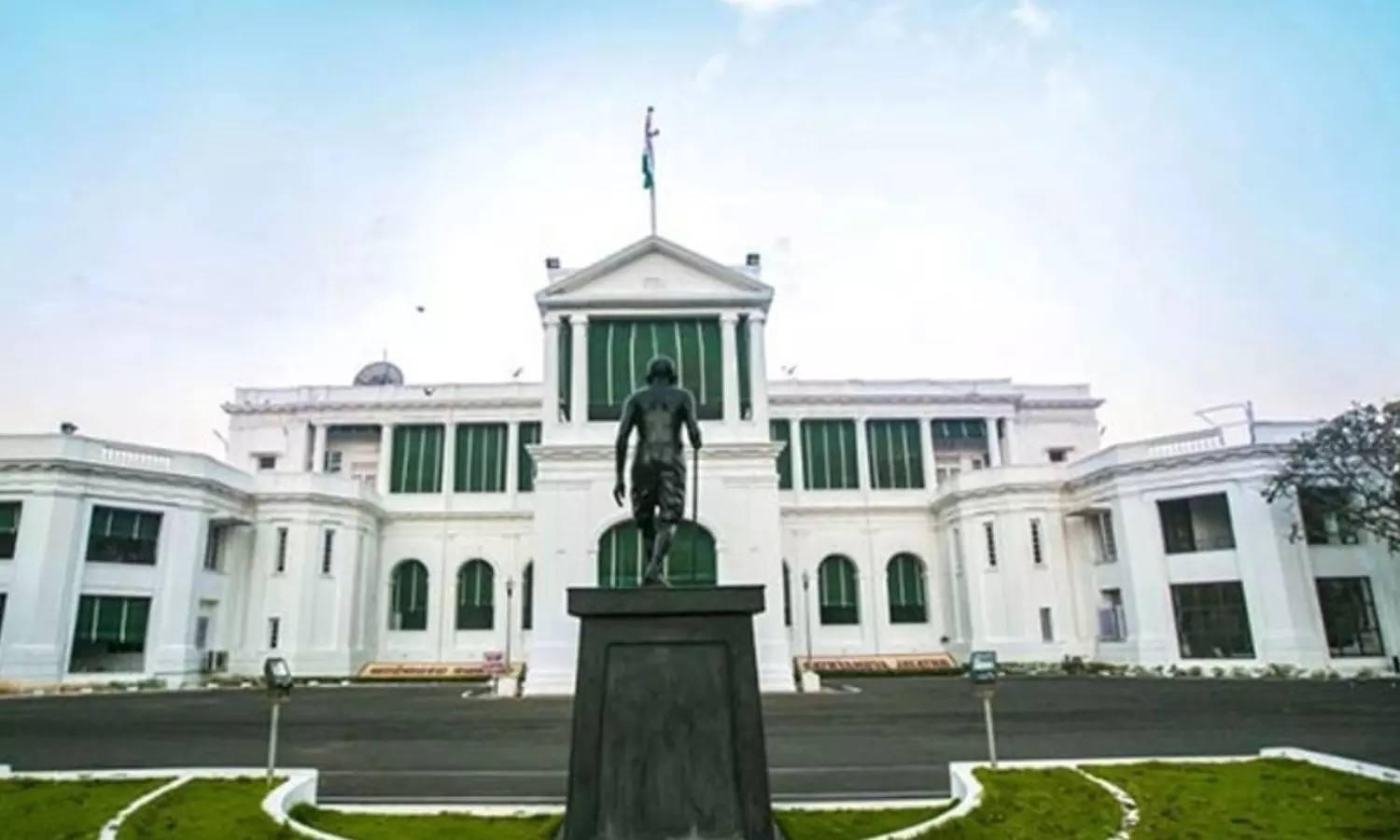 Tamil Nadu Raj Bhavan receives hoax bomb threat, caller identified as man with mental illness