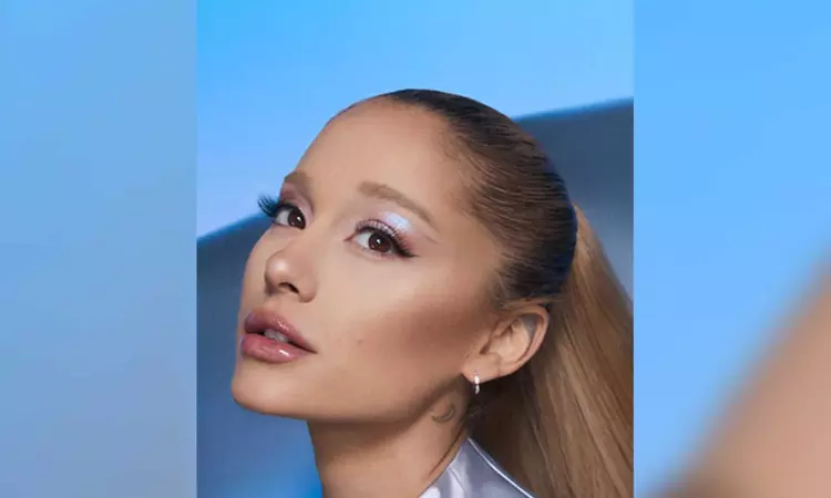 Ariana Grande wraps up shooting for Wicked, says, I will never forget even a minute
