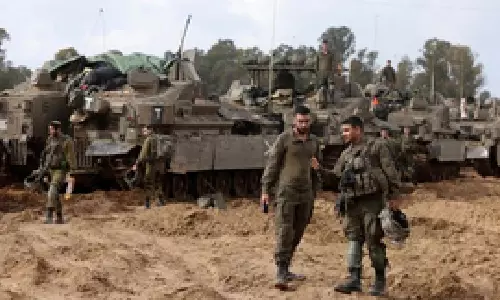 3 killed, 5 injured in clashes on Lebanese-Israeli border 3 killed, 5 injured in clashes on Lebanese-Israeli border