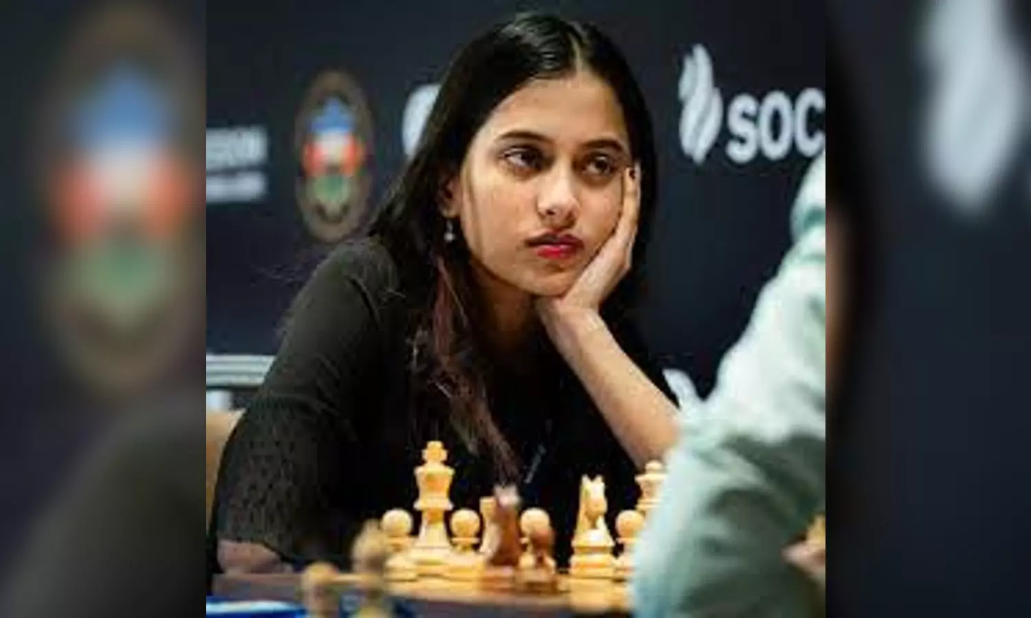 FIDE Women’s World Cup final: Divya holds Humpy, tiebreaker next