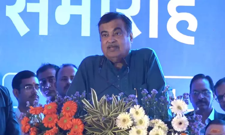 Gadkari rolls out highway projects worth Rs 2,367 crore in MP