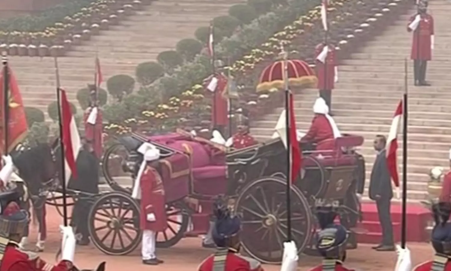 President Draupadi Murmu leaves for Parliament in... ... Parliament Budget Session live: Despite two big wars and coronavirus my govt kept inflation under control