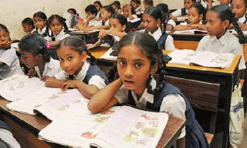 Estimates panel head pulls up Vellore school officials during inspection