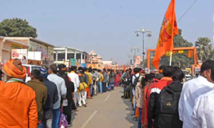 Fast track line for devotees without belongings in Ayodhya