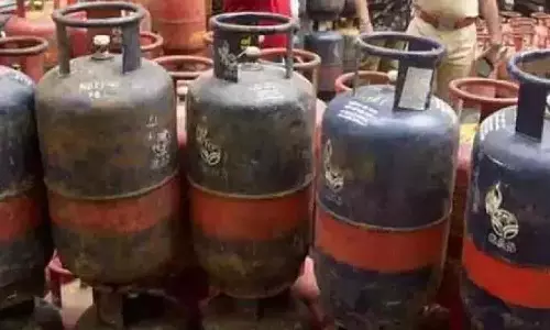 Commercial LPG cylinder price hikes, costs Rs. 1,937 in Chennai