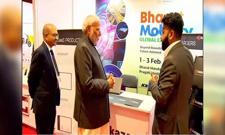 PM Modi interacts with industrialists at Bharat Mobility Global Expo