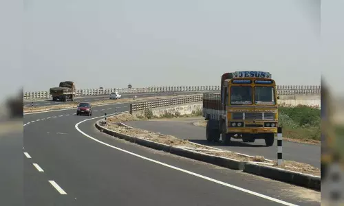 Road ministry aims to construct record 13,813 km of highways in FY24